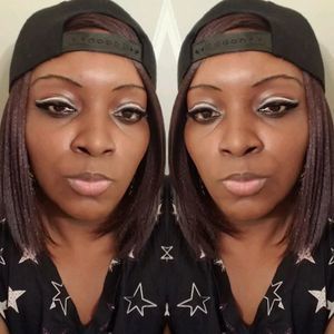 Meet your Posher, Kelly kel